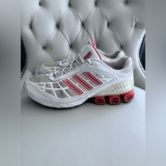 adidas gazelle silver green womens adidas Men's Court Team Bounce 2.0  runnwalk